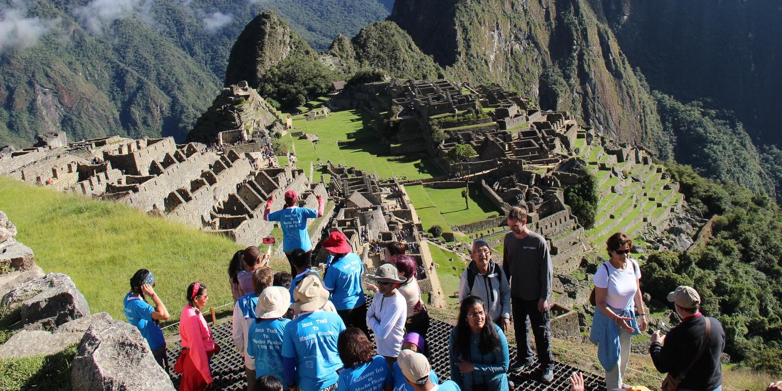 Short Inca Trail to Machu Picchu - ruins